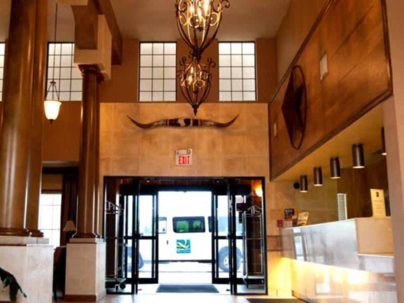 Quality Inn & Suites Airport Austin Esterno foto