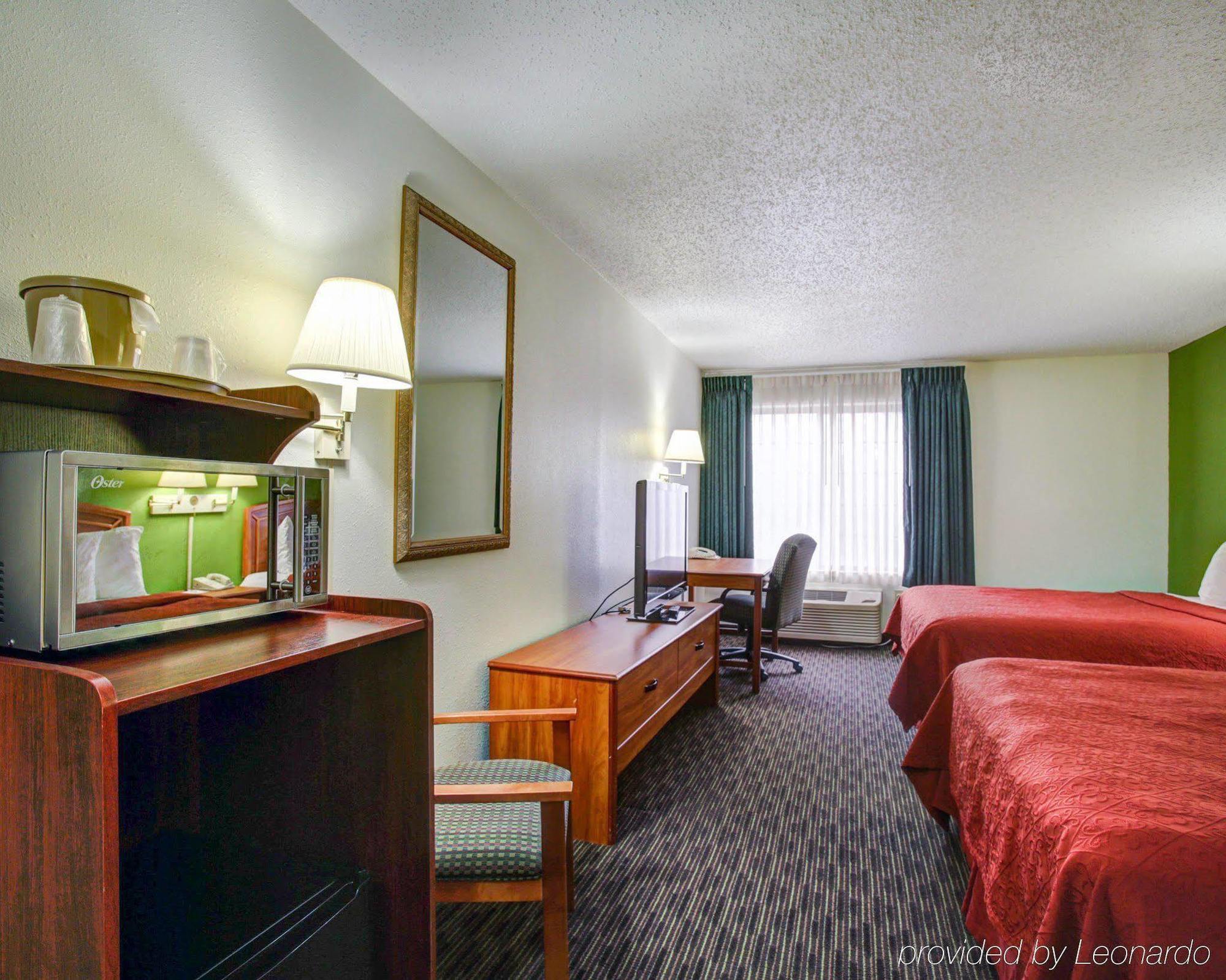Quality Inn & Suites Airport Austin Esterno foto